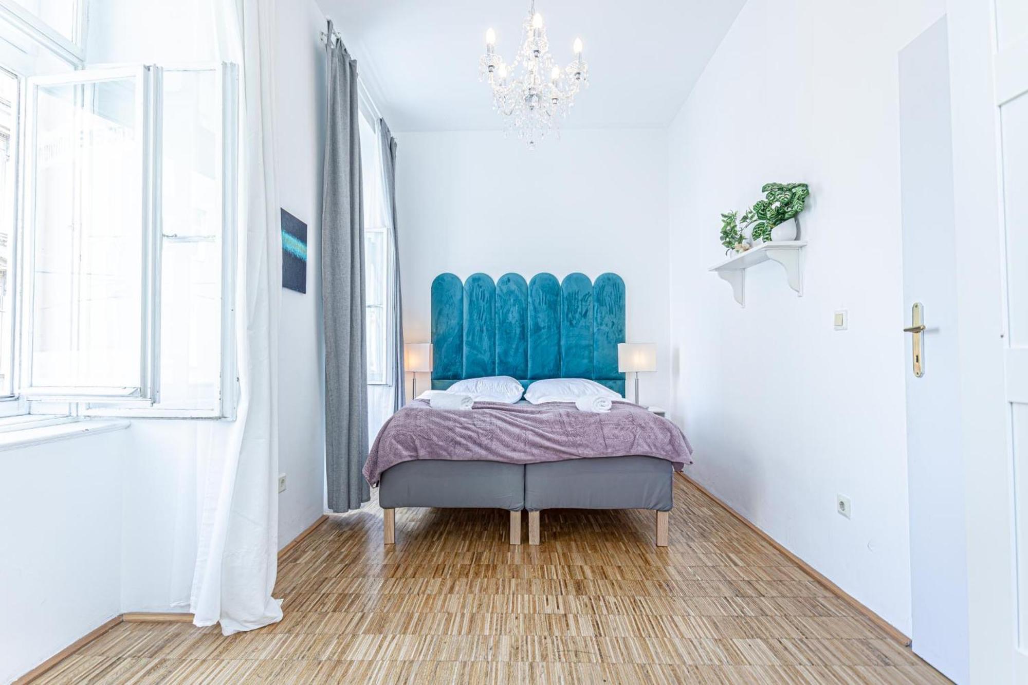 Superior 2Br Apartment - Perfect For Longstays Відень Екстер'єр фото